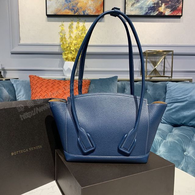 Bottega Veneta女包 純銅五金 寶緹嘉單肩女包 BV小號手提包 壓紋牛皮手拎包  gxz1070